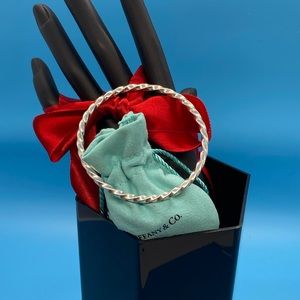 Tiffany & Co Twisted Bangle Bracelet